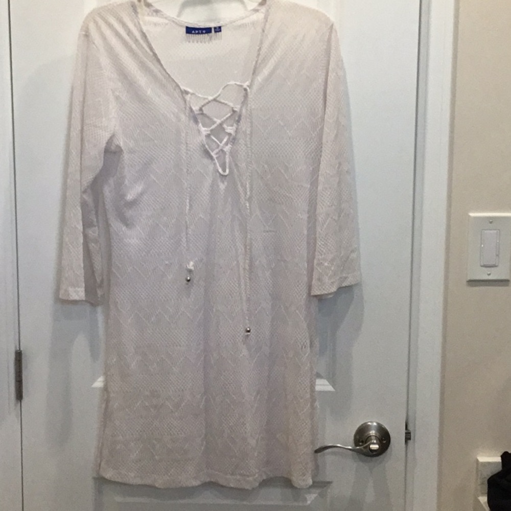 White Mesh Beach Coverup by Apt 9, size M